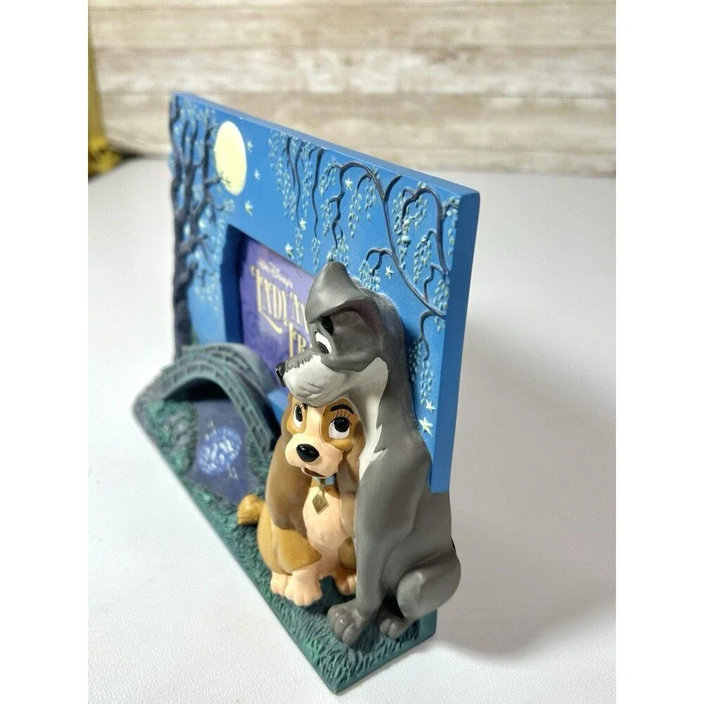 Vtg Disney Lady and the Tramp Dogs 3D Resin Picture Moon Frame Stand Up Table